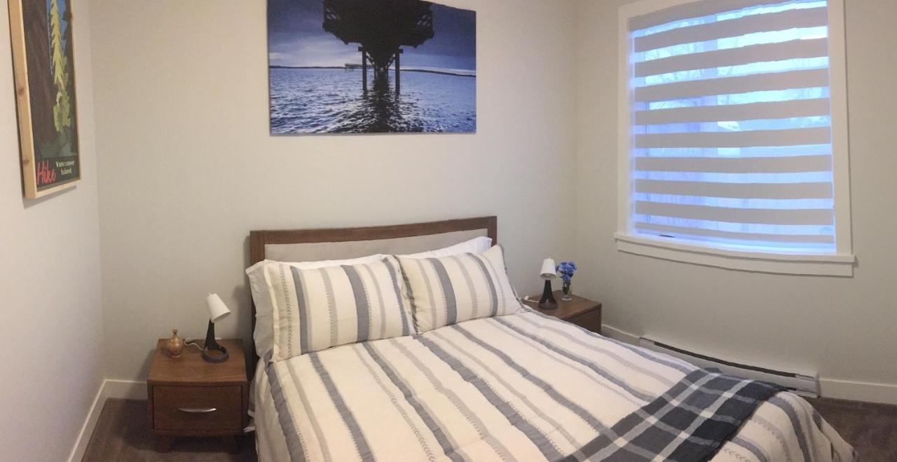 Mollys Cottage-The Suite On Vancouver Island Near Yyj Airport And The Wa And Bc Ferries North Saanich Ngoại thất bức ảnh